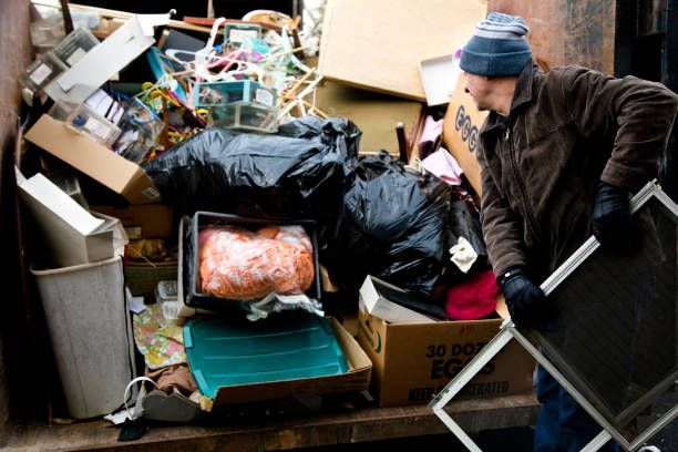 Best Garage Cleanout  in Macedonia, OH